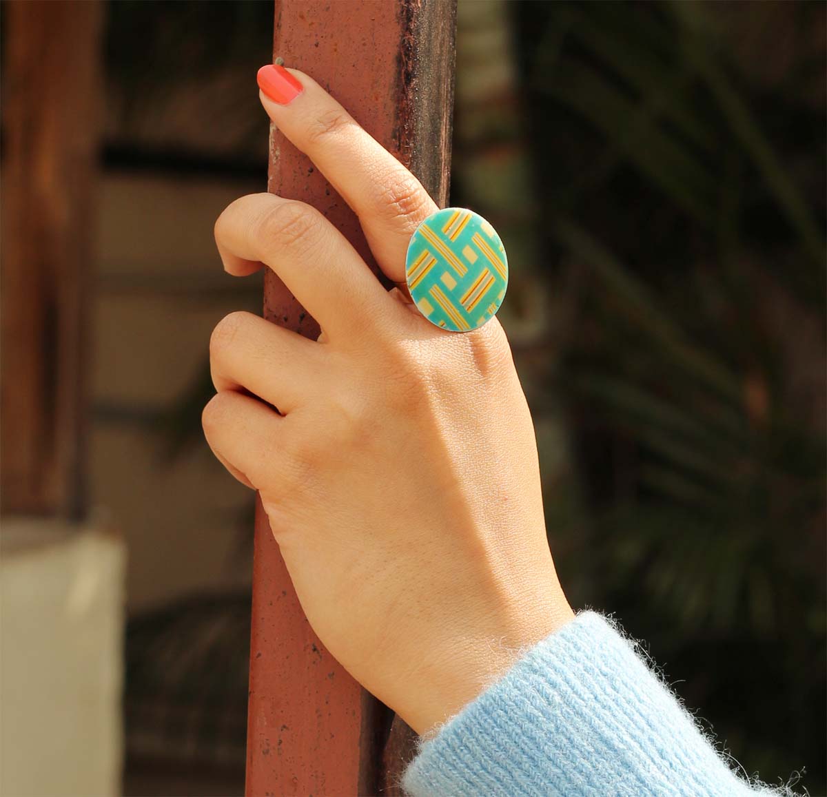 1.2" Resizable Brass Statement Ring with Dimensional Pattern - Aqua-Blue - Women Accessories / Gifts - Buy in Bulk Wholesale